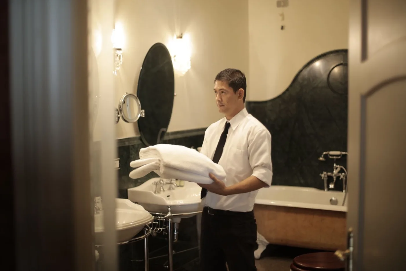 Tisztítás-technológiai szolgáltatásvezető – Housekeeping -Stewarding képzés — MODELLO Intézet